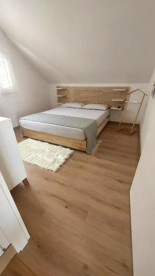 Poggio Giaele Apartment Mazzeo Italy